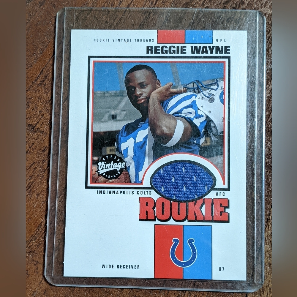 2001 Reggie Wayne Rookie Upper Deck Vintage Jersey Football Card